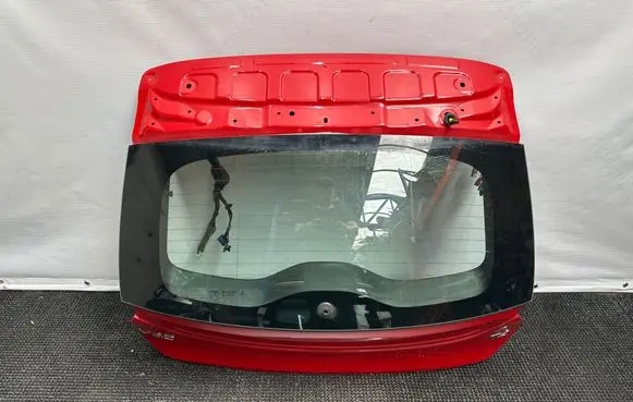 Volvo V40 Tailgate/trunk/boot lid