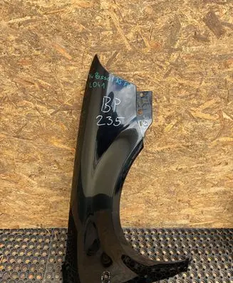 Volkswagen PASSAT B5.5 Fender