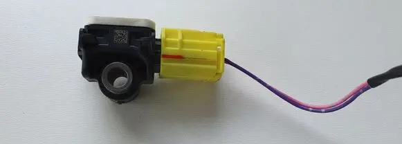 Mitsubishi Outlander Airbag deployment crash/impact sensor 130306405 8651A166