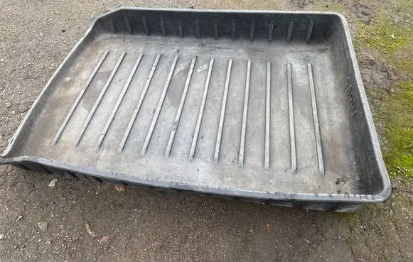 Volkswagen Caddy Trunk/boot floor carpet liner 