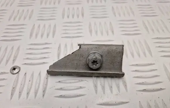 Renault Captur Battery bracket