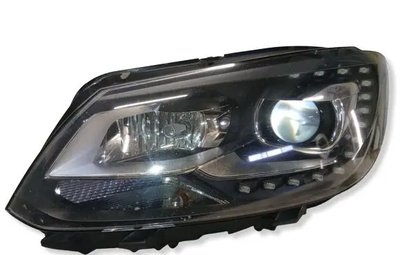 Volkswagen Touran II Headlight/headlamp 1T1941751E