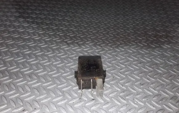 BMW 5 E34 Other relay 61361393412