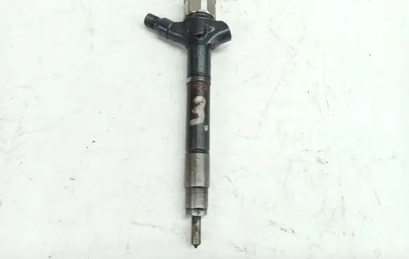 Toyota RAV 4 (XA30) Fuel injector 236700R020 32002D00