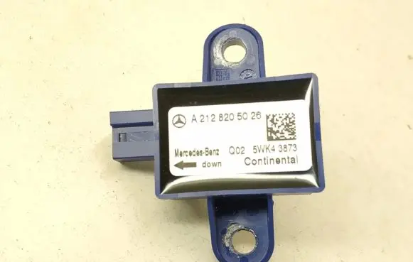 Mercedes-Benz E W212 Airbag deployment crash/impact sensor DALISID1777 A2128205026 2128205026