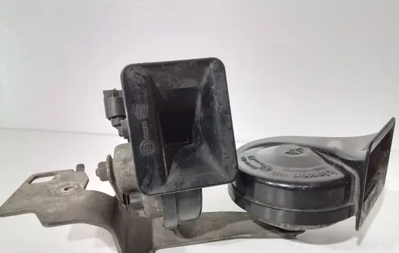 Seat Toledo II (1M) Horn signal 0092018