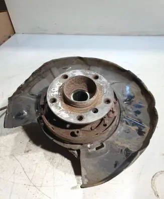 BMW 3 E90 E91 Rear wheel hub 