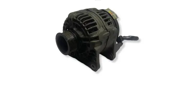 Volkswagen Golf IV Generator/alternator 028903028DKASACJA 028903028D