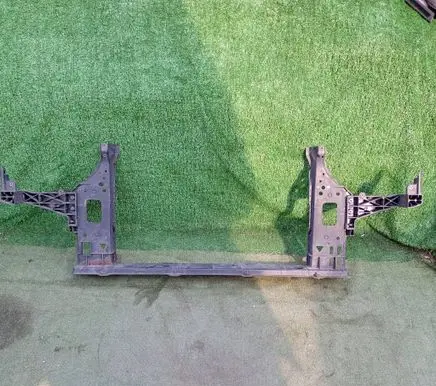 Hyundai i40 Radiator support slam panel 641463Z000