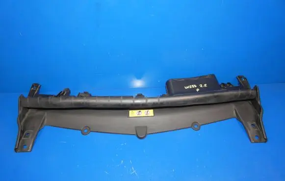 Mercedes-Benz GLC X253 C253 Top upper radiator support slam panel A2535001100