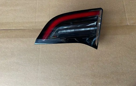 Tesla Model Y Rear light trim 150208900C 271501534282