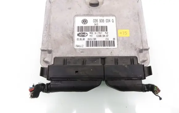 Audi A2 Engine control unit/module IAW4LVZ 036906034Q