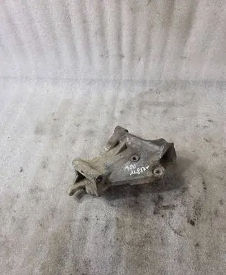 Audi 80 90 B3 Generator/alternator bracket 034903143d