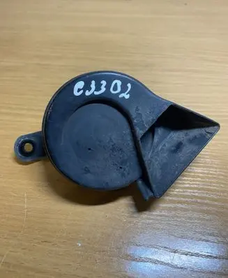 Opel Astra G Horn signal A28657625 C3302