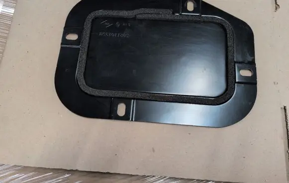 Renault Arkana Battery box tray cover/lid 295110132R