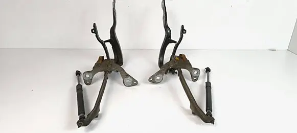 BMW 3 G20 G21 Tailgate/trunk/boot hinge 7453406 7453405