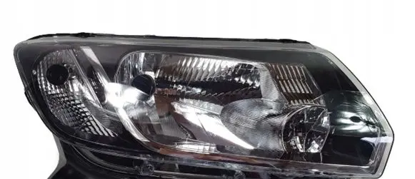 Dacia Sandero Headlight/headlamp