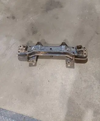 Suzuki Grand Vitara I Front subframe