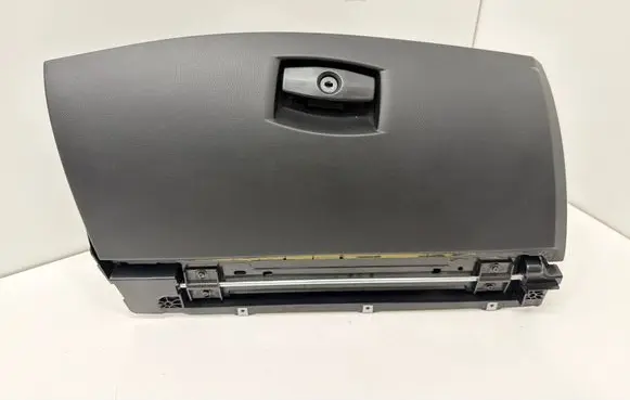 BMW 5 E60 E61 Glove box 81010000
