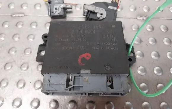 Mercedes-Benz C W205 Parking PDC control unit/module A0009009004