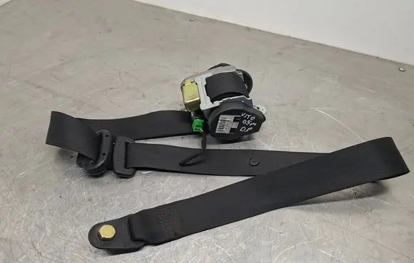 Mercedes-Benz Vito Viano W639 Front seatbelt 6398600085 601384100