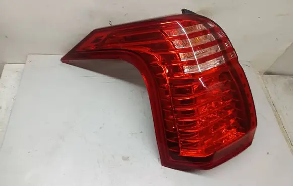 Peugeot 5008 Rear/tail lights