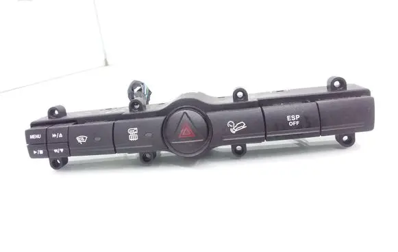 SsangYong Rexton Hazard light switch 8520008B10