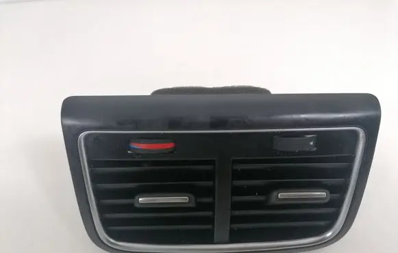 Audi A4 S4 B8 8K Rear air vent grill 8K0819203E