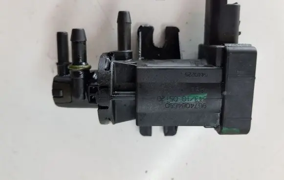 Citroen C5 Turbo solenoid valve 9674084680