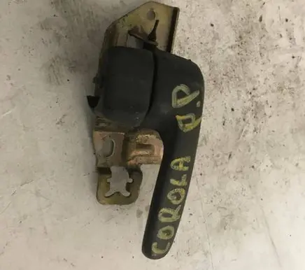 Toyota Corolla E110 Front door interior handle 