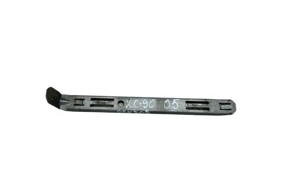Volvo XC90 Headlight/headlamp mounting bracket 89028052 8637182