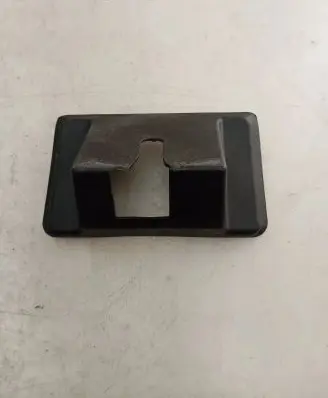 Trunk/boot sill cover protection