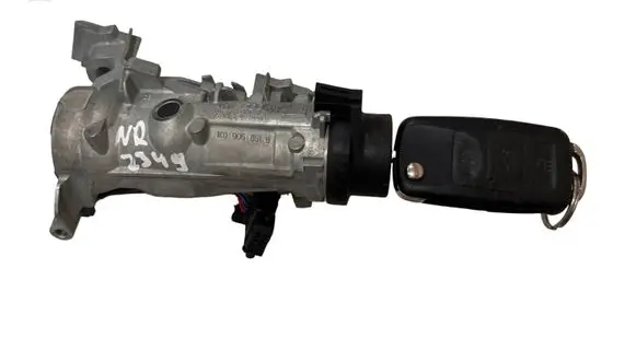 Volkswagen Caddy Ignition lock 1K0905851B