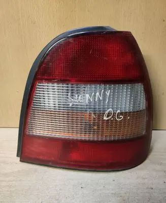 Nissan Sunny Rear/tail lights 22063324