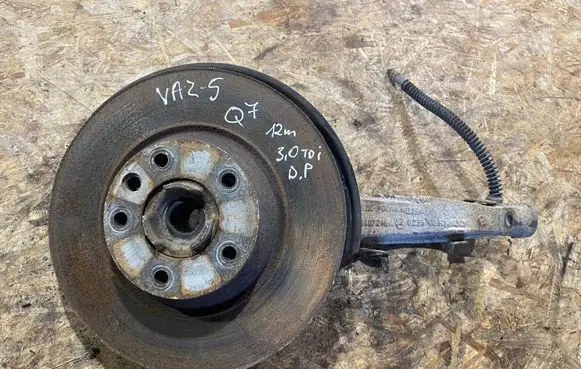 Audi Q7 4L Front wheel hub 7P6407246A