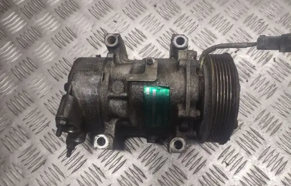 Renault Kangoo I Air conditioning (A/C) compressor (pump) SD6V12 6269107144 R1342