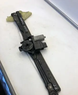 Peugeot Expert Front door window regulator with motor 9808388490