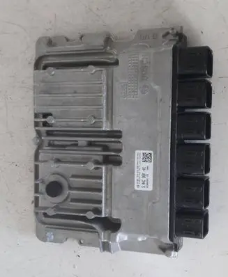 BMW 5 G30 G31 Engine control unit/module 5A4C36001 4740011421 033804587