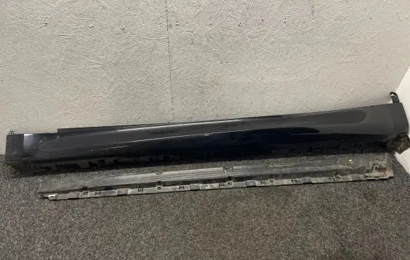 BMW X5 F15 Sill 8054033