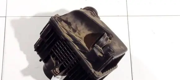 Peugeot 607 Air filter box 9648724680