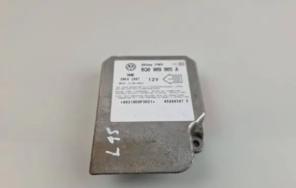 Volkswagen PASSAT B5 Airbag control unit/module 6Q0909605A 5WK42867