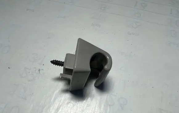 Mercedes-Benz C W203 Sun visor clip/hook/bracket 