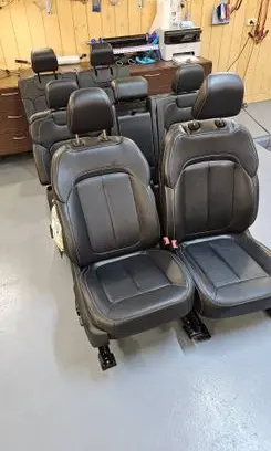 Jeep Grand Cherokee WL Seat set 