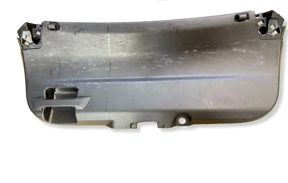 Opel Mokka B Tailgate trim 9835352180