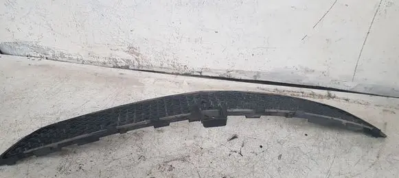 Mercedes-Benz E W212 Front bumper lower grill A2128850023