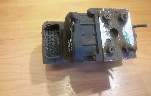 Ford Mondeo MK II ABS Pump 98BG2M110AF 0265216700