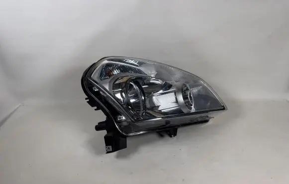 Nissan Qashqai Headlight/headlamp 26010JD90B