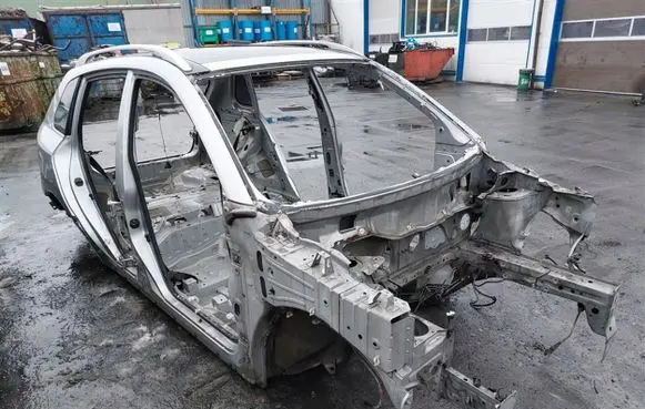 Renault Koleos I Roof 
