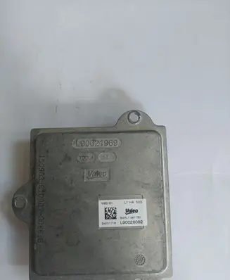 BMW X1 E84 Headlight ballast module Xenon L90028082 7367751