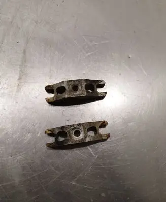 Volkswagen Polo V 6R Fuel Injector clamp holder 03l216v300
